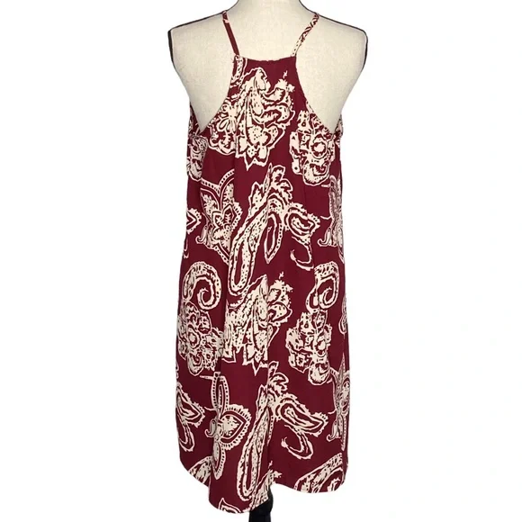 3/$10 12PM by Mon Ami Dress L Halter Floral Paisley Maroon - Picture 5 of 6
